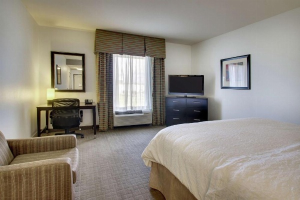 Hampton Shreveport South image 19