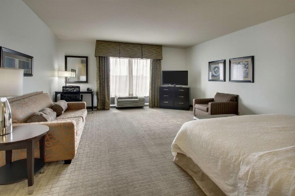 Hampton Shreveport South image 26